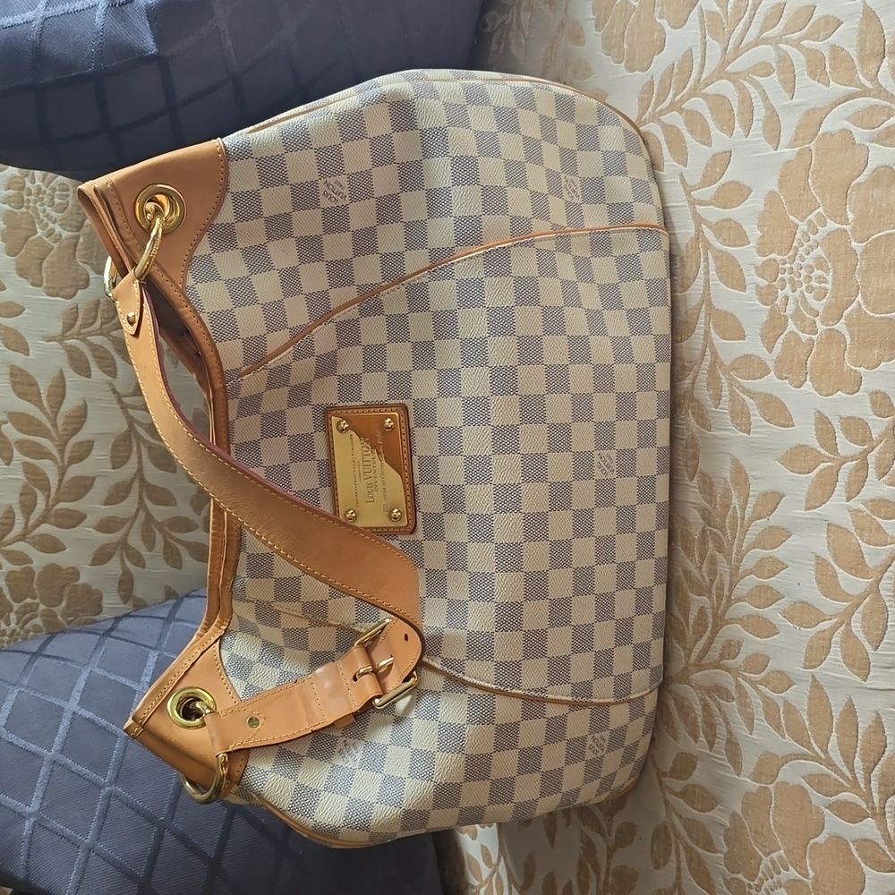 💯AUTHENTIC ⭐️⭐️⭐️Louis Vuitton Galleria LARGE GM Hobo